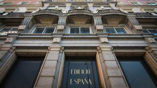 El Grupo Wanda plantea demoler la fachada del Edificio España y hacer una copia exacta