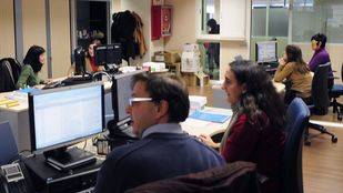 La Comunidad devolverá parte de la paga extra a los empleados regionales