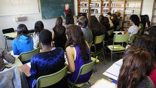 La FAPA Giner de los Ríos advierte de que hay alumnos de Bachillerato sin plaza asignada