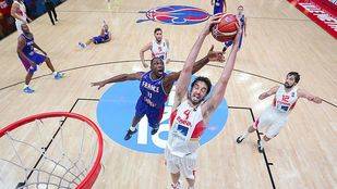 España se redime, pasa a la final y consigue billete olímpico