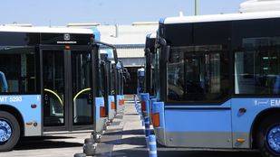 La patronal del transporte urbano cree que el billete intermodal facilitaría la vida a los viajeros