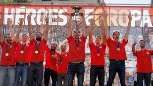La selección de baloncesto celebra en Callao su triunfo europeo