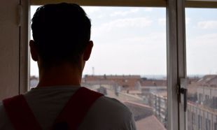 "Mi padre me pegaba a diario para que dejara de ser gay" o la historia de un refugiado que quiere quedarse en Madrid