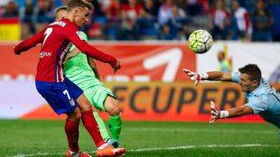 Griezmann deja al Atlético como líder provisional