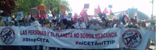 Decenas de colectivos protestan contra el CETA con Canadá