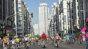 Más de 100.000 ciclistas se reúnen este domingo en la 37 Fiesta de la Bicicleta