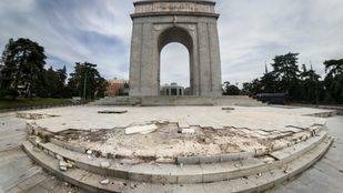 El abandono del Arco de la Victoria
