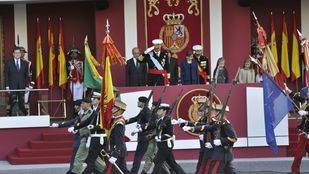 El Rey preside el último desfile militar del 12 de Octubre de la legislatura