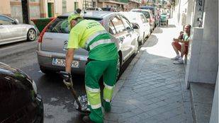 Las limpiezas intensivas llegan a otros 18 barrios la próxima semana