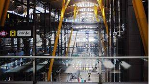 Detenida en el aeropuerto de Barajas una mujer que pretendía unirse al Estado Islámico