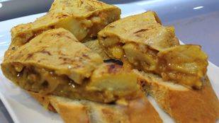 Clausurado un bar de tortilla de Argüelles por un presunto brote de salmonelosis