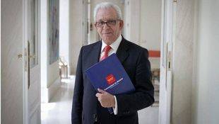 Sánchez Martos anuncia 4 nuevas categorías de sanitarios y mejora sus condiciones