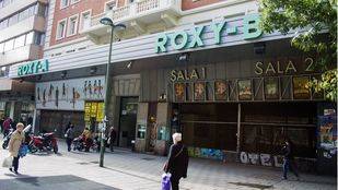 PSOE critica a Ahora Madrid por permitir que cine Roxy se transforme en un supermercado
