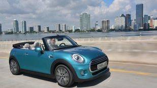 MINI Cabrio