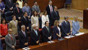 Todos los consejeros intervienen en el debate y la oposición les acusa de "desvirtuar" la iniciativa