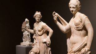 Las 'Mujeres de Roma' seducen en CaixaForum