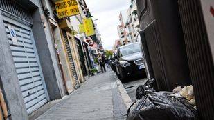 El PSOE pide traducir la campaña de limpieza al chino para involucrar a los comerciantes de Usera