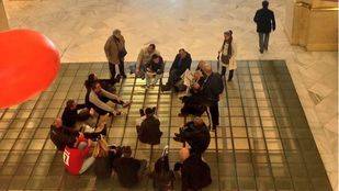 Sentada neonazi en el Palacio de Cibeles