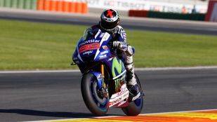 GP de Valencia: Lorenzo pole y a un paso del título