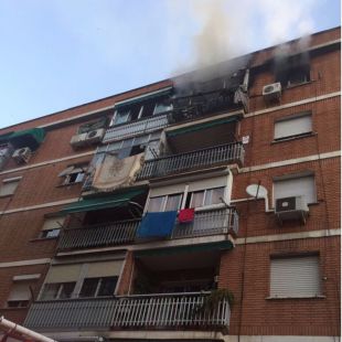 Cuatro heridos por un incendio en una vivienda de Torrejón