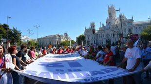 La Marea Blanca reivindica la "desprivatización" de seis servicios sanitarios públicos