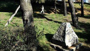 Un fuerte olor a gasolina en el Parque de los Pinos preocupa a los vecinos de Tetuán