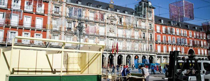 La Plaza Mayor se prepara para la Navidad