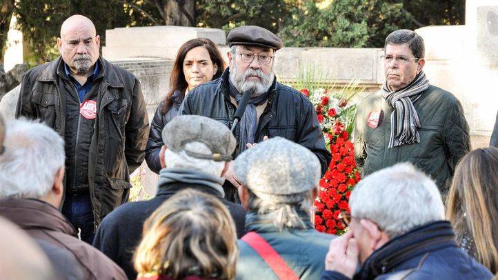 La secretaria general del PSOE-M y los secretarios generales de UGT y UGT Madrid acuden al acto homenaje por el 90 aniversario de la muerte de Pablo Iglesias.