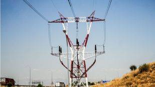 Un trabajador se precipita desde una torre de alta tensión en Fuenlabrada