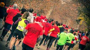 Dos mil madrileños corren contra la pobreza