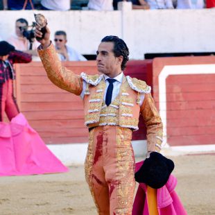 El torero Iván Fandiño muere corneado en Francia