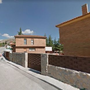 Muere al manipular una instalación eléctrica en su casa