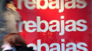 Asociaciones de consumidores alertan de que las rebajas no conllevan un recorte de derechos