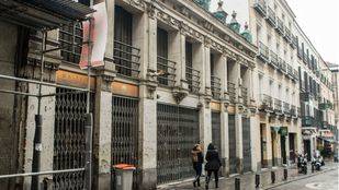 Los vecinos de Chueca piden a Carmena que mantenga el edificio del pub Santa Bárbara