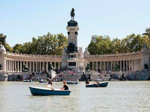 El verano dejará dos eclipses y varias lluvias de meteoros
