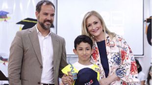 Un niño de 9 años salva a su madre al llamar al 112 tras encontrarla inconsciente en el suelo