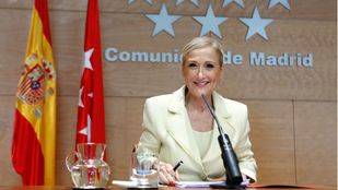 Cifuentes continúa sin desvelar si se presentará a la presidencia del PP madrileño