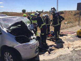 Herido grave un hombre en una colisión en Pinto