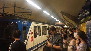 CCOO y UGT denuncian una mala planificación de los transportes alternativos