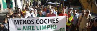 Ecologistas en Acción se concentra en defensa de la peatonalización de la calle Galileo