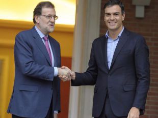 Expectación ante el primer encuentro en esta legislatura entre Rajoy y Sánchez en Moncloa