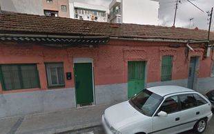 Patrimonio no declarará BIC a la famosa casa fotografiada por Robert Capa