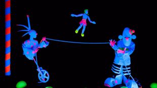 ' El truco de Olej ': una obra familiar de teatro negro