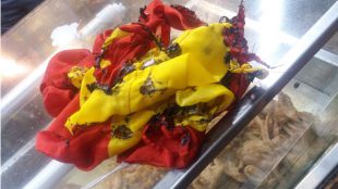 Quemada la bandera de España que C's colocó en su caseta de las Fiestas del Carmen