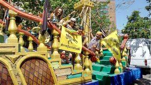 La Batalla Naval inunda las calles de Puente de Vallecas