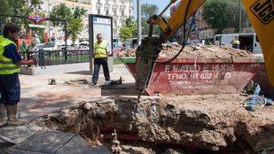 Restablecida la circulación en la línea 2 de Metro tras subsanar la rotura de una tubería