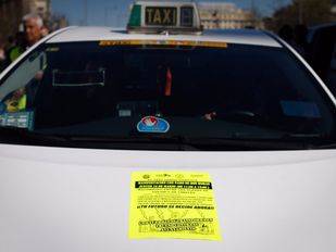 Taxistas dificultan el tráfico en Madrid circulando a una velocidad "anormalmente reducida"