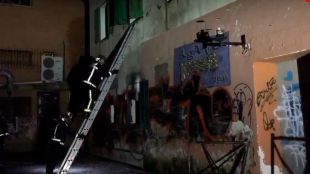Un incendio en una casa abandonada de Guadarrama obliga a desalojar un restaurante y otras viviendas