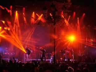 Espuma, comidas populares y conciertos en las fiestas de Becerril de la Sierra