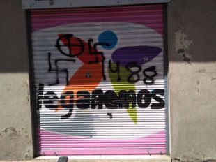 Pintadas fascistas en la sede de Leganemos